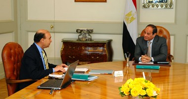 الرئيس السيسى يبدأ نشاطه فى العام الجديد بلقاء الفريق مهاب مميش