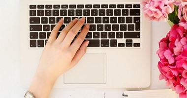 للمشاركة حدود .. 7 حاجات ما تكتبهاش على فيس بوك عن علاقتك العاطفية