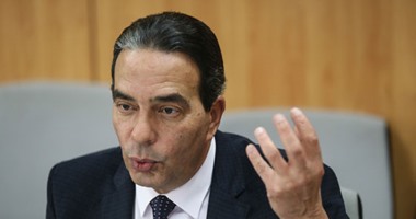 أيمن أبو العلا يشيد بسرعة عثور القوات المسلحة على حطام الطائرة المصرية
