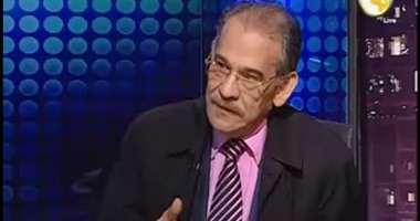 بالفيديو.. سيد القمنى يتطاول على الأزهر بـ"هجوم غير مبرر": يصدر الإرهاب للعالم وأطالب  الأمم المتحدة بإدراجه ضمن المنظمات الإرهابية.. وأزهريون يردون: صاحب فكر منحرف وحاقد ودعوته تثير السخرية