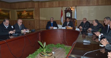 محافظ الغربية يناقش مشاكل المحافظة من أعضاء مجلس النواب