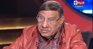 نبيلة عبيد وفيفى عبده تنعيان مفيد فوزى: مع السلامة يا أستاذ