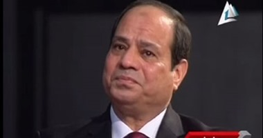 موجز أخبار الساعة 1 ظهرا..السيسى يبكى تأثرا بحديث والد 3 شهداء بعيد الشرطة