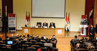 بالصور.. عزت خميس:حصار الإخوان للمحكمة الدستورية كان مخططا بدقة للإطاحة بقضاة معينين