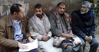 بالصور..أهالى شهداء فاقوس بالشرقية:الإرهابيون يحملون علم داعش ويستقلون 3 دراجات بخارية..وشقيق الشهيد المدنى:أطالب بالقصاص من الجناة.. وشقيق زوجة أحد الشهداء: مش عايز غير تعيين نجله الوحيد ليرعى الأسرة