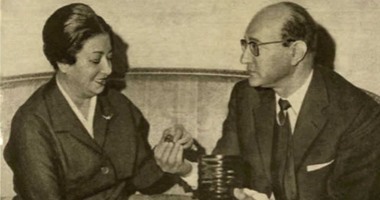 العباس السكرى يكتب: كيف حاربت أم كلثوم محمد عبد الوهاب قبل "أنت عمرى"؟