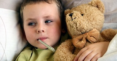 خطوات حماية الطفل من العدوى في المدارس.. 6 علامات تلزم بقاءه في المنزل