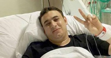 والد النقيب المصاب ببتر القدمين:"روحه المعنوية فى السماء ونفسه يرجع الشغل"