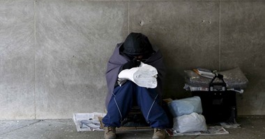 محمود حمدون يكتب : الزبون والشحاذ والجنيه المعدنى 