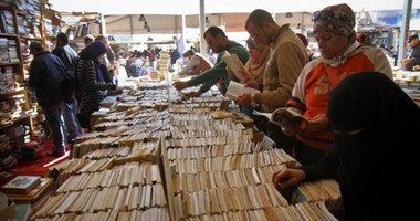 18 نصيحة هامة لزوار معرض الكتاب للمرة الأولى.. خد كشكول صغير وحمل "جودريدز"