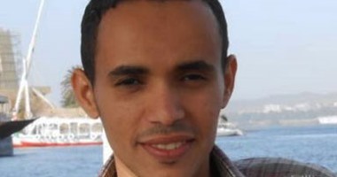 عقيد شرطة يعتدى على مراسل "اليوم السابع" أثناء مباراة المنتخب بأسوان