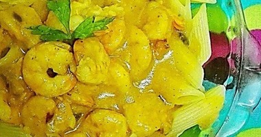 طريقة عمل  المكرونة بالجمبرى وكريمة جوز الهند .. وجددى