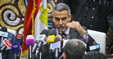بالصور.. وزير النقل: 4 مليارات جنيه حجم الأموال المهدرة فى السكة الحديد 