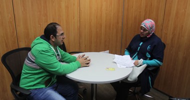 بالصور.. طالبة تشتكى مديرة معهد تمريض عين شمس لإجبارها على الطلاق من زوجها