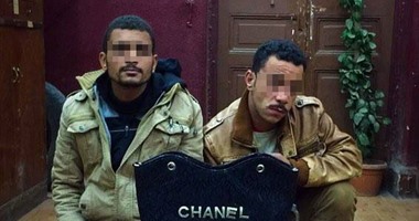 ضبط عاطلين كونا تشكيلا عصابيا لخطف حقائب السيدات بالشرقية