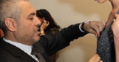رحلة إيلى صعب من غزل فساتين بأقمشة الستائر لأسبوع الأزياء الراقية بباريس