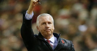 مدرب كريستال بالاس يرغب فى البقاء