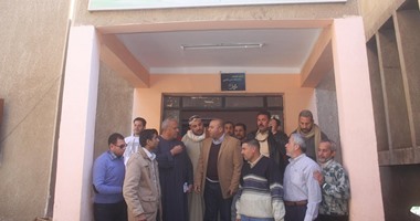 بالصور.. محافظ المنوفية يواصل جولاته ويحيل رئيس وحدة محلية للتحقيق