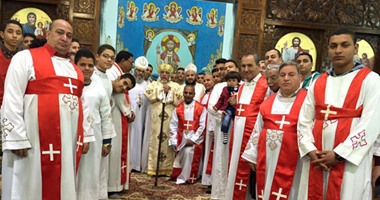 بالصور.. أقباط الوادى الجديد يحتفلون بأعياد الميلاد المجيد