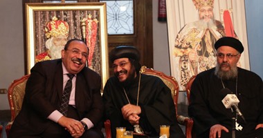 بالصور.. "كنيسة الإسكندرية" تستقبل المهنئين بعيد الميلاد المجيد