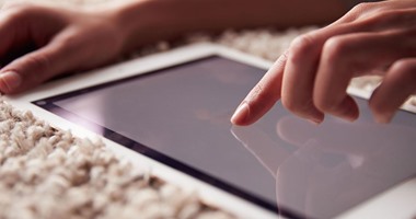 ضبط لصوص سرقوا 15 جهاز تابلت من مدرسة ببني سويف