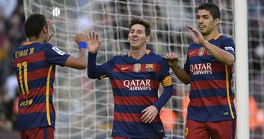 بالفيديو.. برشلونة ينتزع صدارة الليجا برباعية ميسى ونيمار فى غرناطة