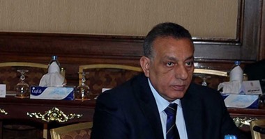 بدء الاجتماع التنفيذى للجيزة باستعراض المشروعات فى المحافظة