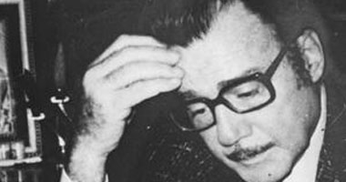حسين السيد.. شاعر العاطفة المعذب بهجر الحبيب