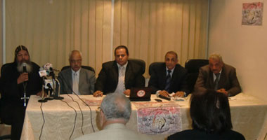 ائتلاف "أقباط مصر" و"بلا قيود" يدينان قرار مرسى بعودة مجلس الشعب