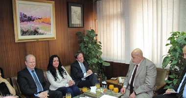 وزير العدل يلتقى مساعد وزير خارجية أمريكا لبحث التحول الديمقراطى