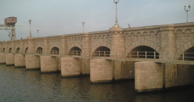 إغلاق كوبرى قناطر إدفينا بالبحيرة لصيانته وترميمه