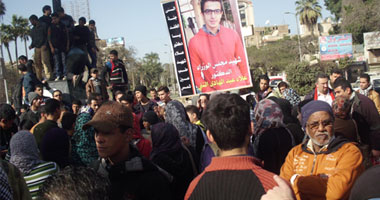 بالصور.. مظاهرات طنطا تجوب شارع البحر للمطالبة بالقصاص لـ"الجندى"