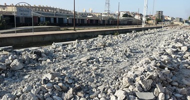 بالصور.. استئناف أعمال تطوير محطة قطار بمطروح