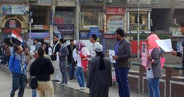 سلاسل للباعة الجائلين من رمسيس لدار القضاء تدعو السياسيين للتوحد