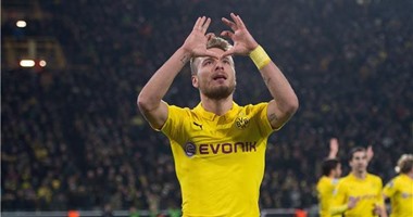 إيموبيلى يحرز الهدف "6666" فى دورى الأبطال