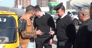 مرور سوهاج تضبط 1011 مخالفة خلال حملة على الطرق الزراعية والصحراوية