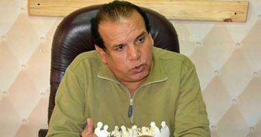 فتوح أحمد: "نفسى كل رؤساء الجامعات يأخدوا حبوب شجاعة زى جابر نصار"