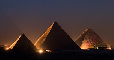 "الجنسية المصرية شرف" الأعلى تداولاً على "تويتر" فى أقل من ساعات رداً على هاشتاج "تنازل جماعى عن الجنسية".. المغردون يلقنون المحرضين على الهجرة درساً فى الوطنية.. ويؤكدون: "بلدى وإن جارت عليا عزيزة"