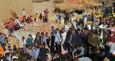 الصحة: وفاة 5 أشخاص وإصابة واحدة فى حادث انهيار منزلين بأسيوط