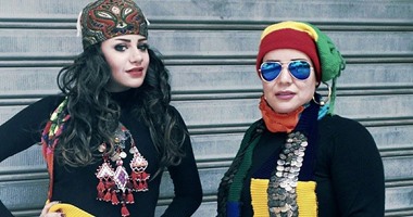 "حديث الصباح والمساء".. مجموعة أزياء تراثية للشتاء بتوقيع مها أمين