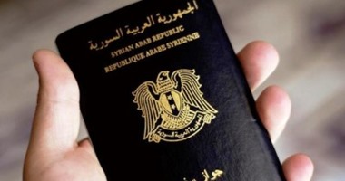 مافيا تزوير "فيزا" الإقامة للسوريين فى مصر.. ضابط ومحام ضمن المتورطين واتهامات تلاحق موظفين.. 10 آلاف جنيه ثمن التأشيرة الواحدة.. وبداية الخيط ضبط جوازات مزورة مع الضحايا