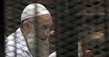 "محمد الظواهرى" يطلب أن يتولى الدفاع عن نفسه فى جلسة تجديد حبسه 