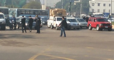 ضبط مزارع متهم فى 4 قضايا متنوعة أثناء قيامه بأعمال سمسرة داخل مرور دمياط