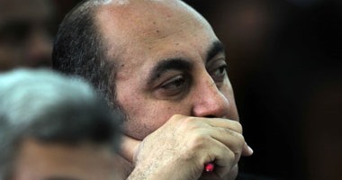 محامى علاء عبد الفتاح يطلب اللوائح الأساسية المنظمة لعمل أندية القضاة