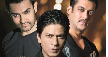 شاروخان وسلمان وعامير معا فى البرنامج الهندى "Aap Ki Adalat"