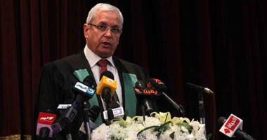 وزير التعليم العالى: وضع معيار لما تحتاجه مصر بتنسيق الجامعات مستقبلا