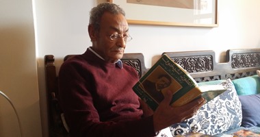 كاملة أبو ذكرى تنعى بهاء طاهر: على روحك السلام يا أستاذنا