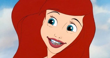بالصور.. "SIMBA" و"TARZAN" و"Belle" و"TINKERBELL".. تعرف على شخصيات أبطال "ديزنى" بعد ظهورهم بـ"نيولوك" وتحويل أسنانهم إلى الذهبية والفضية.. وشخصيات أخرى تحولت أسنانها إلى "فصوص ملونة"