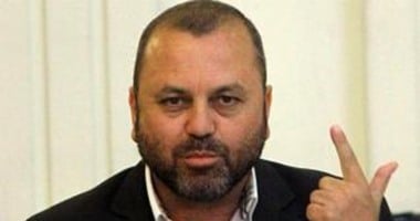 البهائيون والشيعة يرفعون سقف طموحهم.. ويؤكدون: حذف خانة الديانة من الأوراق الرسمية لا يكفى.. قيادية بهائية: نحتاج إصلاح التعليم لمعالجة مشكلة الطائفية.. وقيادى شيعى يطالب بتصحيح الأخطاء الفكرية