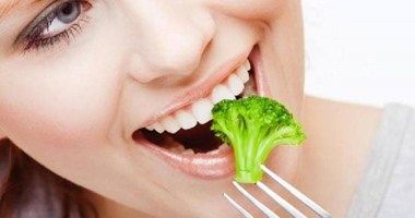 6 أغذية تحافظ على سلامة أسنانك وإشراقة ابتسامتك